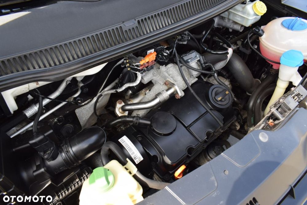 Volkswagen Transporter - 14