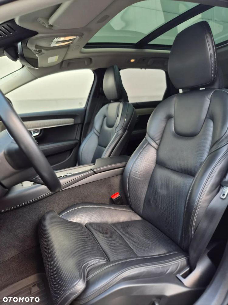 Volvo V90 Cross Country D5 SCR AWD Momentum Pro - 5