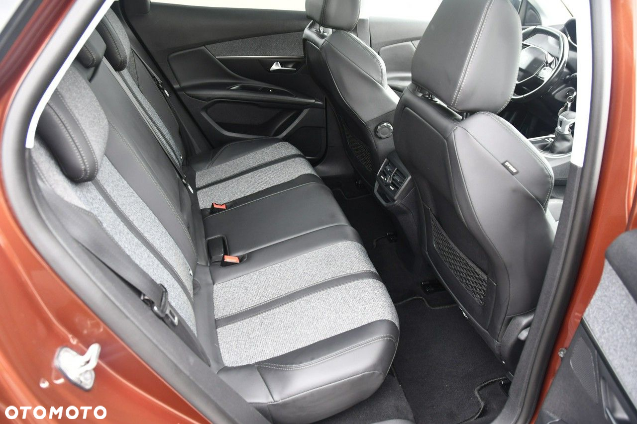 Peugeot 3008 - 20