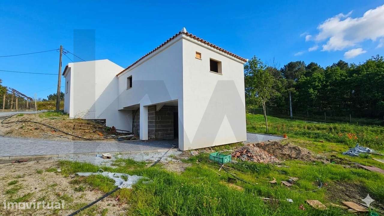 MORADIA NOVA T3 com Jardim e Garagem, junto ao do Hospital de Amarante - Grande imagem: 4/11
