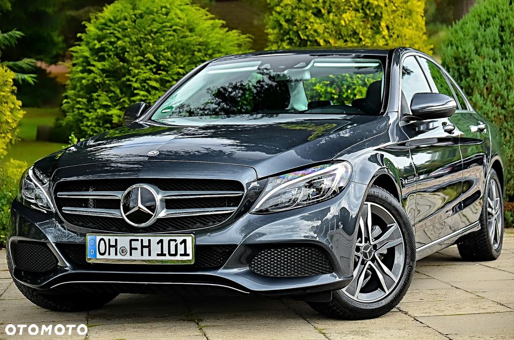 Mercedes-Benz Klasa C 180 T 7G-TRONIC Exclusive - 2