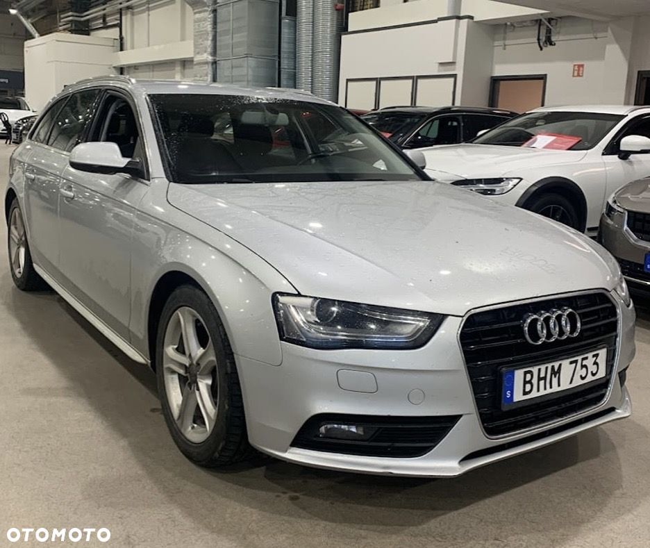 Audi A4 Avant 2.0 TDI DPF Attraction - 3