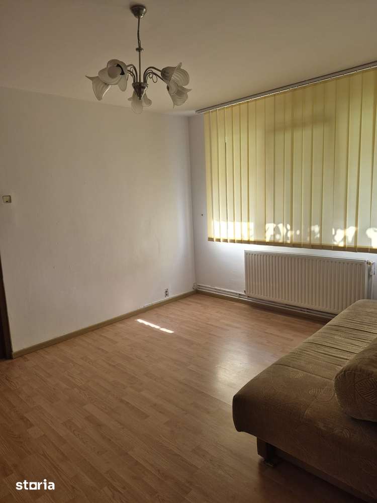 Apartament 2 camere semidecomandat mobilat utilat central garii — fotografia 3