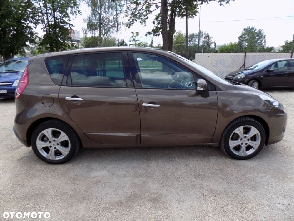 Renault Scenic - 20