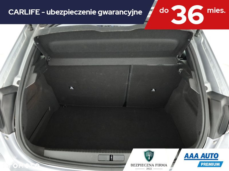 Peugeot 208 - 19