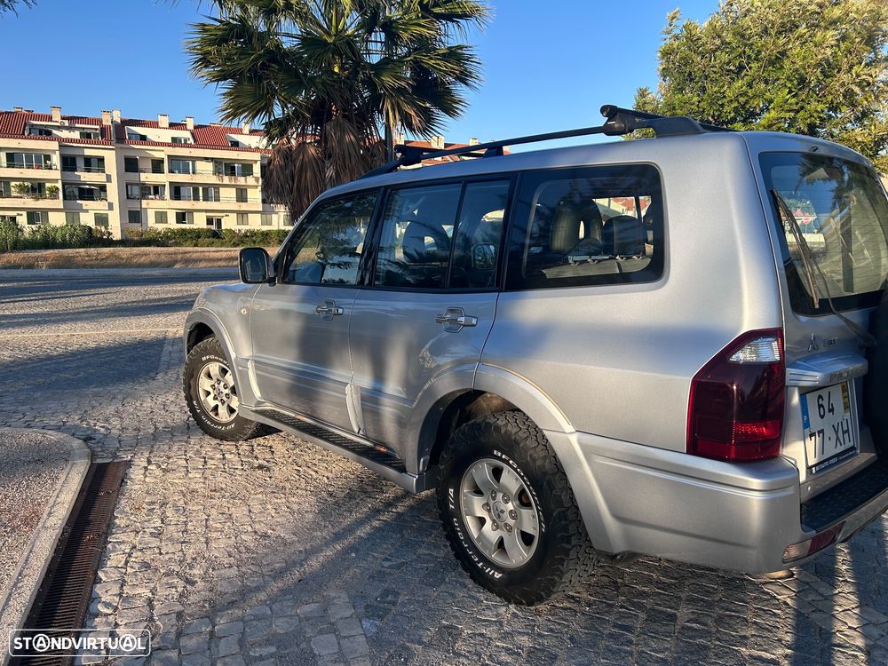 Mitsubishi Pajero 3.2 DI-D GLS - 1