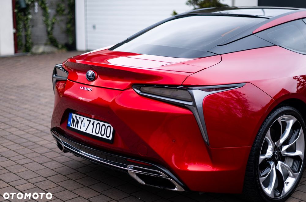 Lexus LC 500 Superturismo - 11