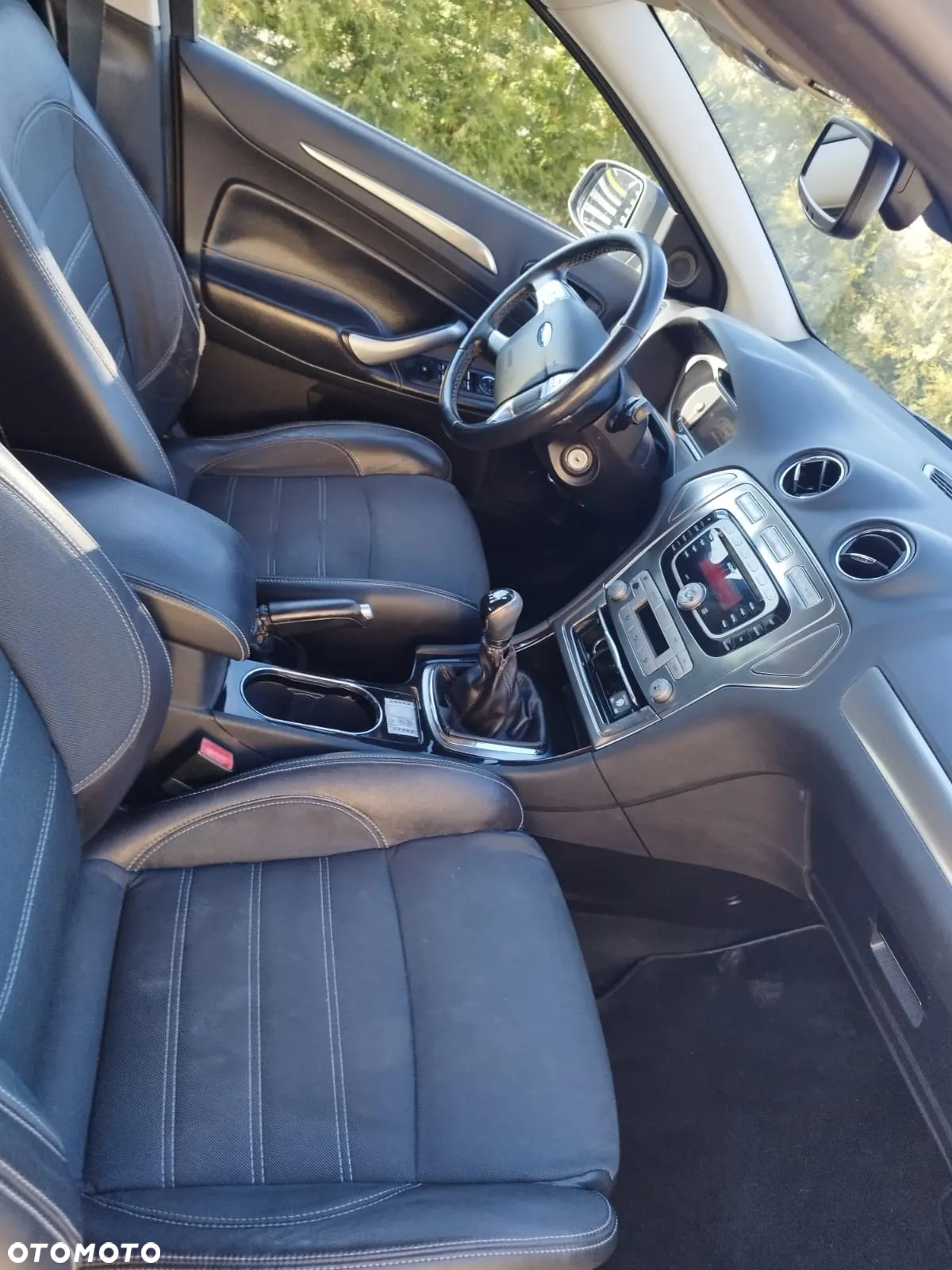 Ford Mondeo 2.0 FF Titanium - 10