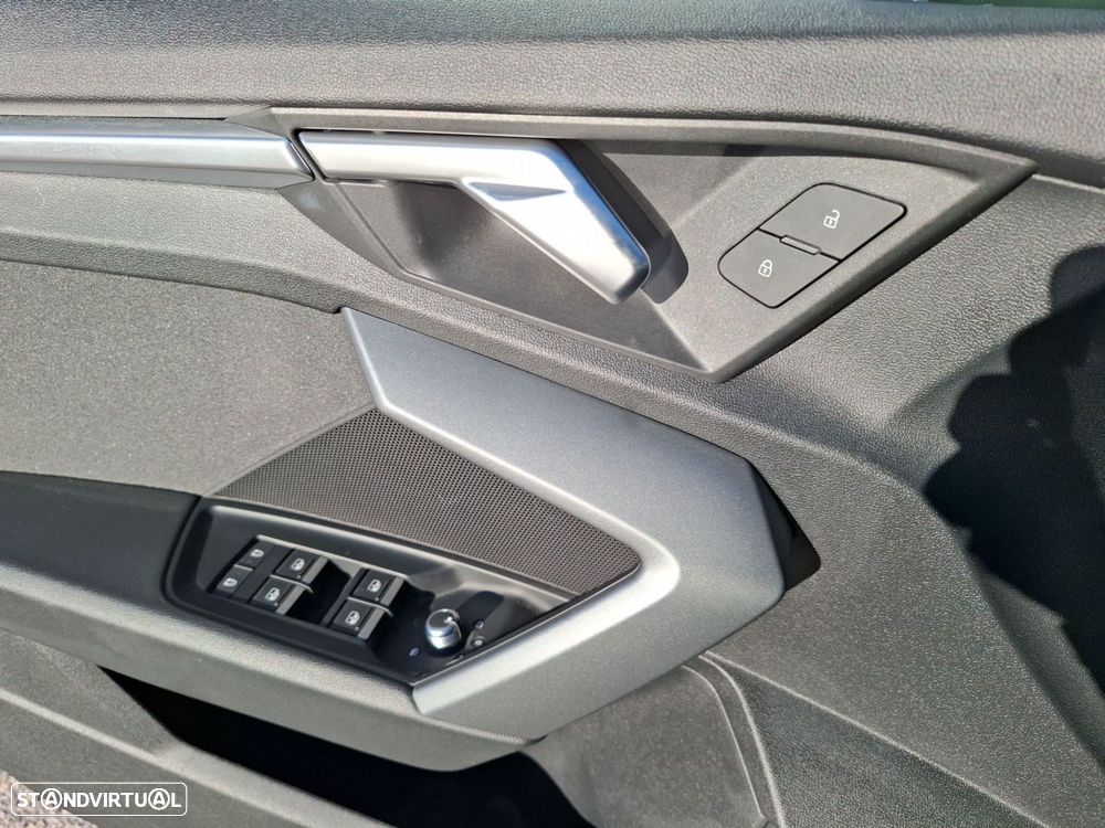 Audi A3 Sportback 30 TFSI Advanced S tronic - 22