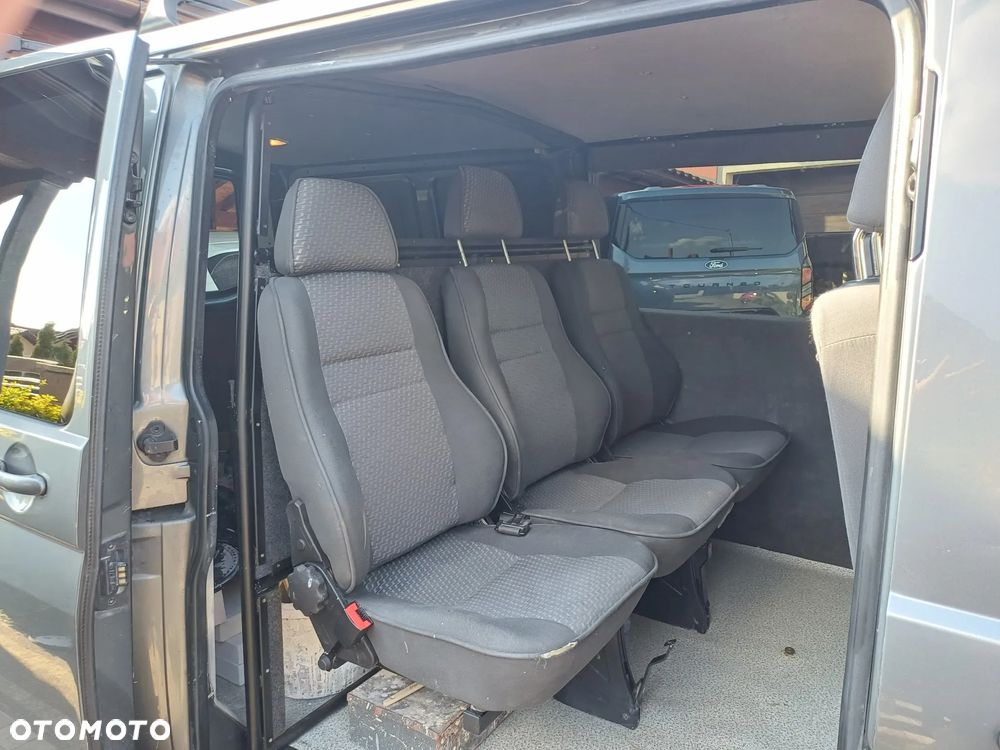 Volkswagen Transporter - 9