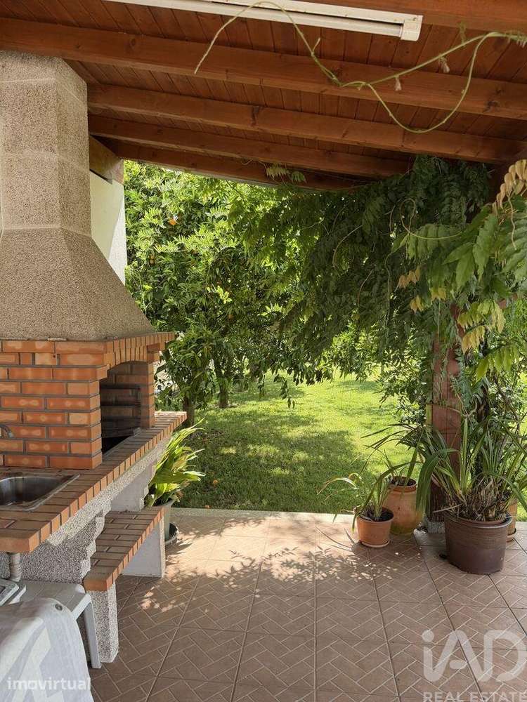 Casa / Villa T4 em Laundos - Grande imagem: 4/32