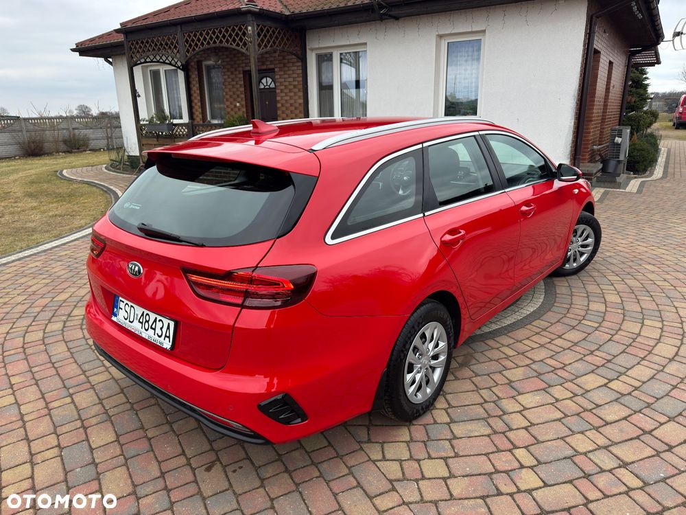Kia Ceed - 7