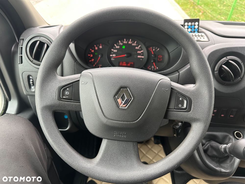 Renault Master - 17