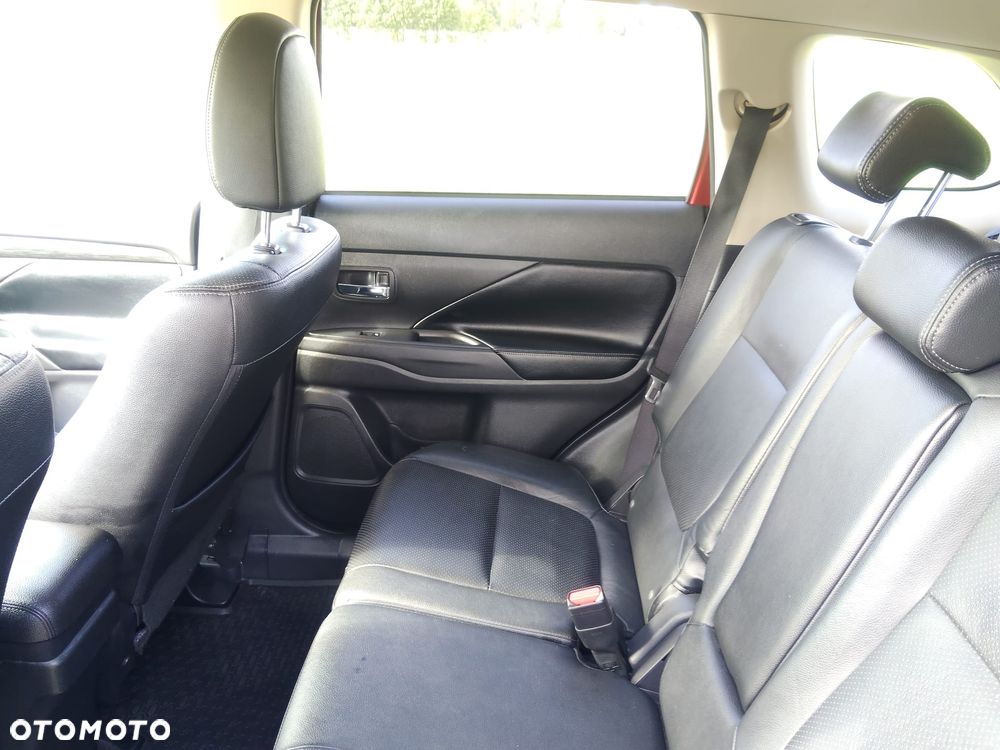 Mitsubishi Outlander 2.0 Intense 2WD CVT - 12