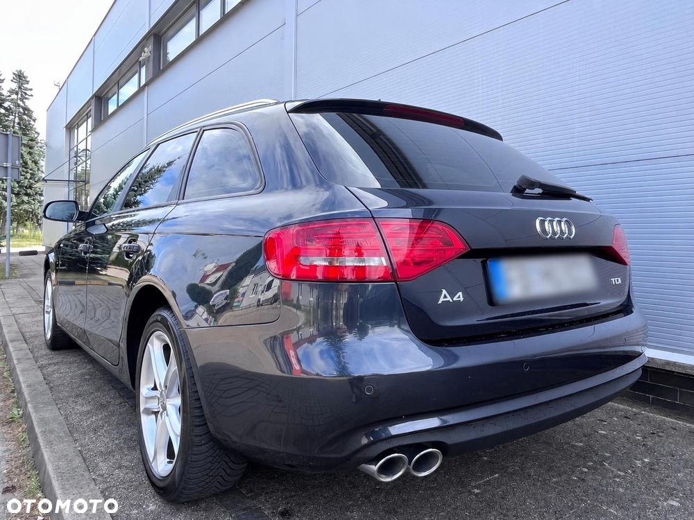 Audi A4 Avant 2.0 TDI DPF multitronic Attraction - 27