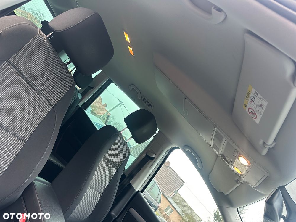 Volkswagen Sharan 2.0 TDI Special - 9