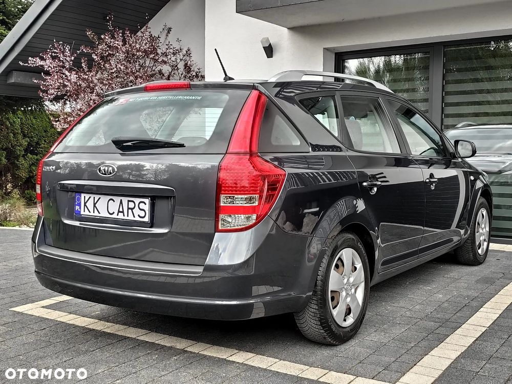 Kia Ceed 1.4 CVVT Attract - 7