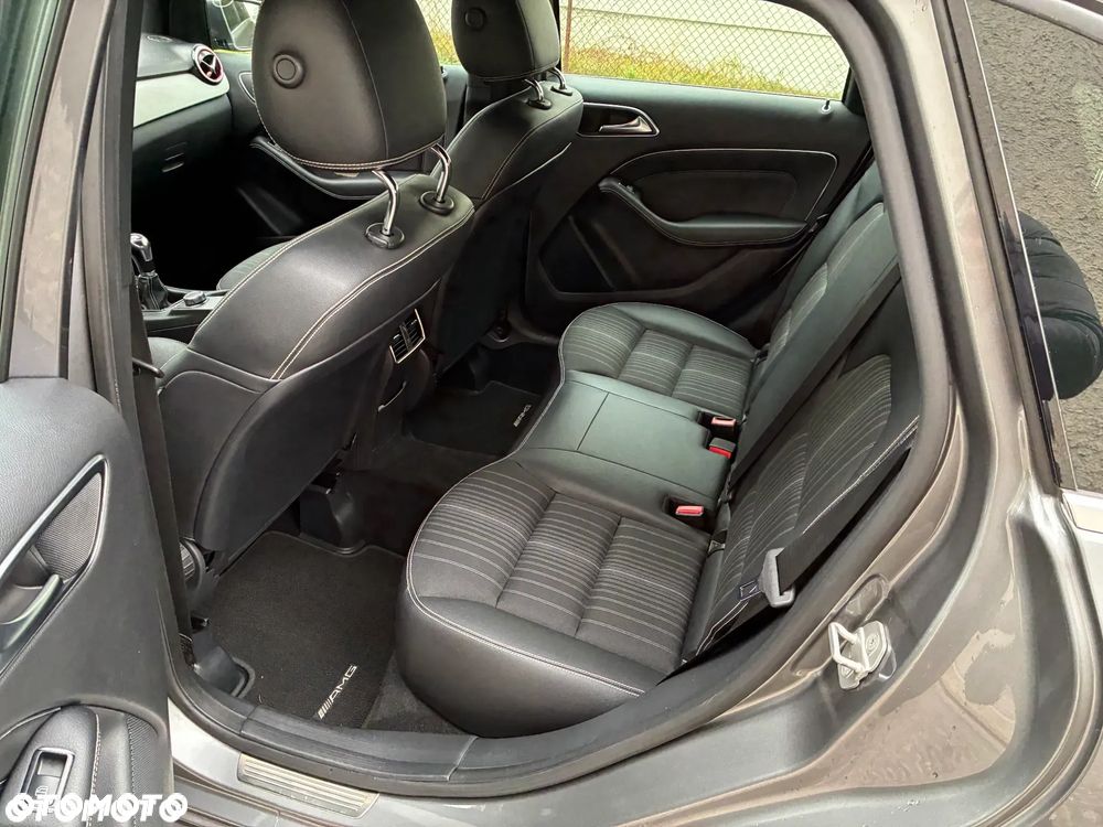 Mercedes-Benz Klasa B 180 BlueEFFICIENCY Edition - 11
