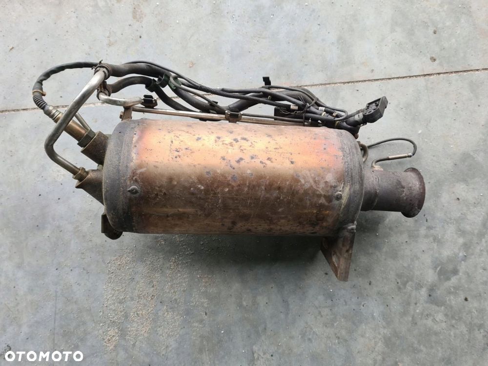 VW T5 2.5 TDI katalizator filtr DPF 7H0254700D - 1