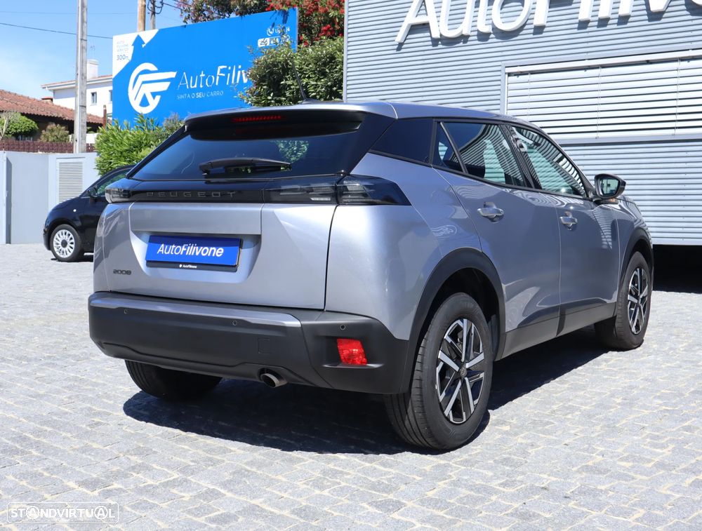 Peugeot 2008 1.2 PureTech Style - 17