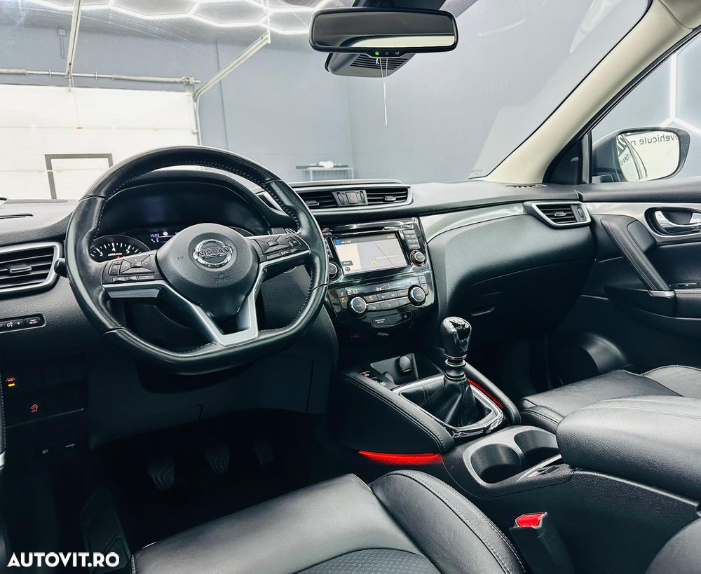 Nissan Qashqai 1.2 DIG-T TEKNA - 20