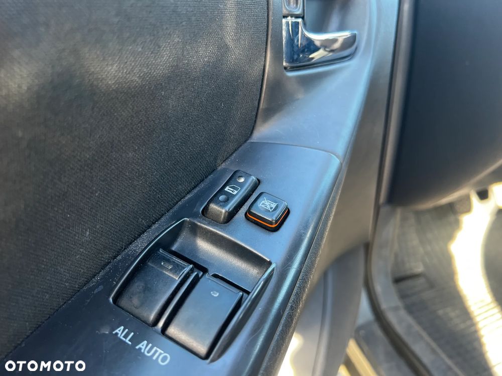 Toyota Corolla - 18