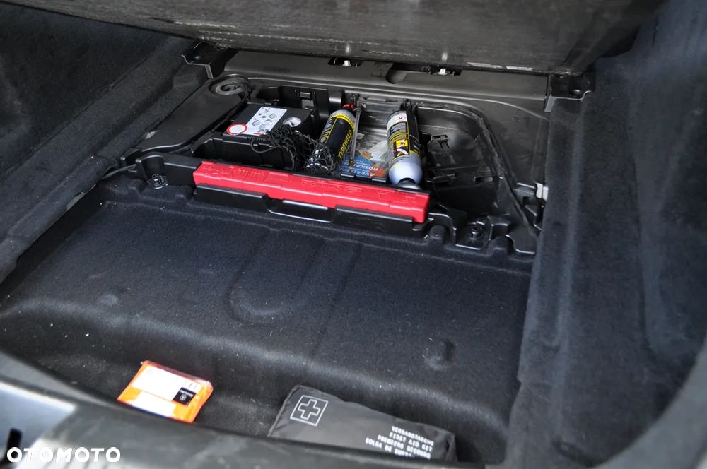Mercedes-Benz CLA 200 AMG Line 7G-DCT - 33
