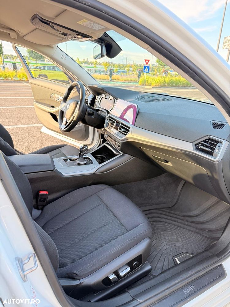 BMW Seria 3 320d xDrive AT - 6