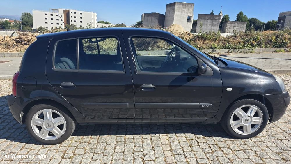 Renault Clio 1.2 16V SE Extreme - 6
