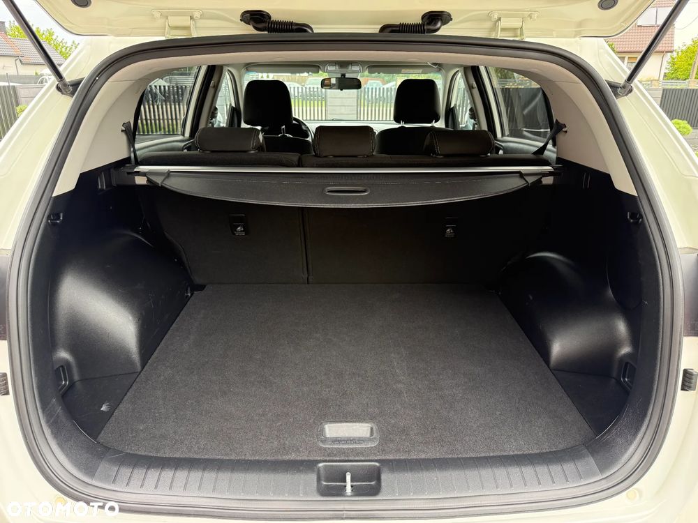 Kia Sportage 2.0 CVVT 2WD Automatik Spirit - 27