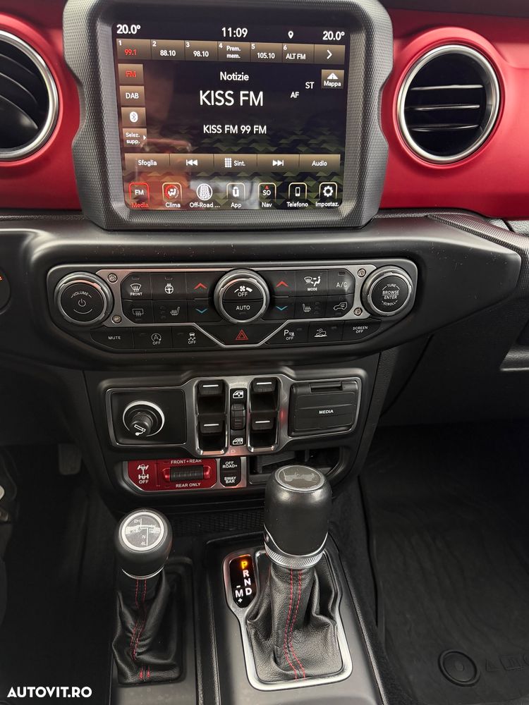 Jeep Wrangler Unlimited 2.0 Turbo AT8 Rubicon - 12