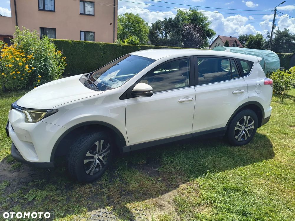 Toyota RAV4 2.0 Active 4x4 - 5
