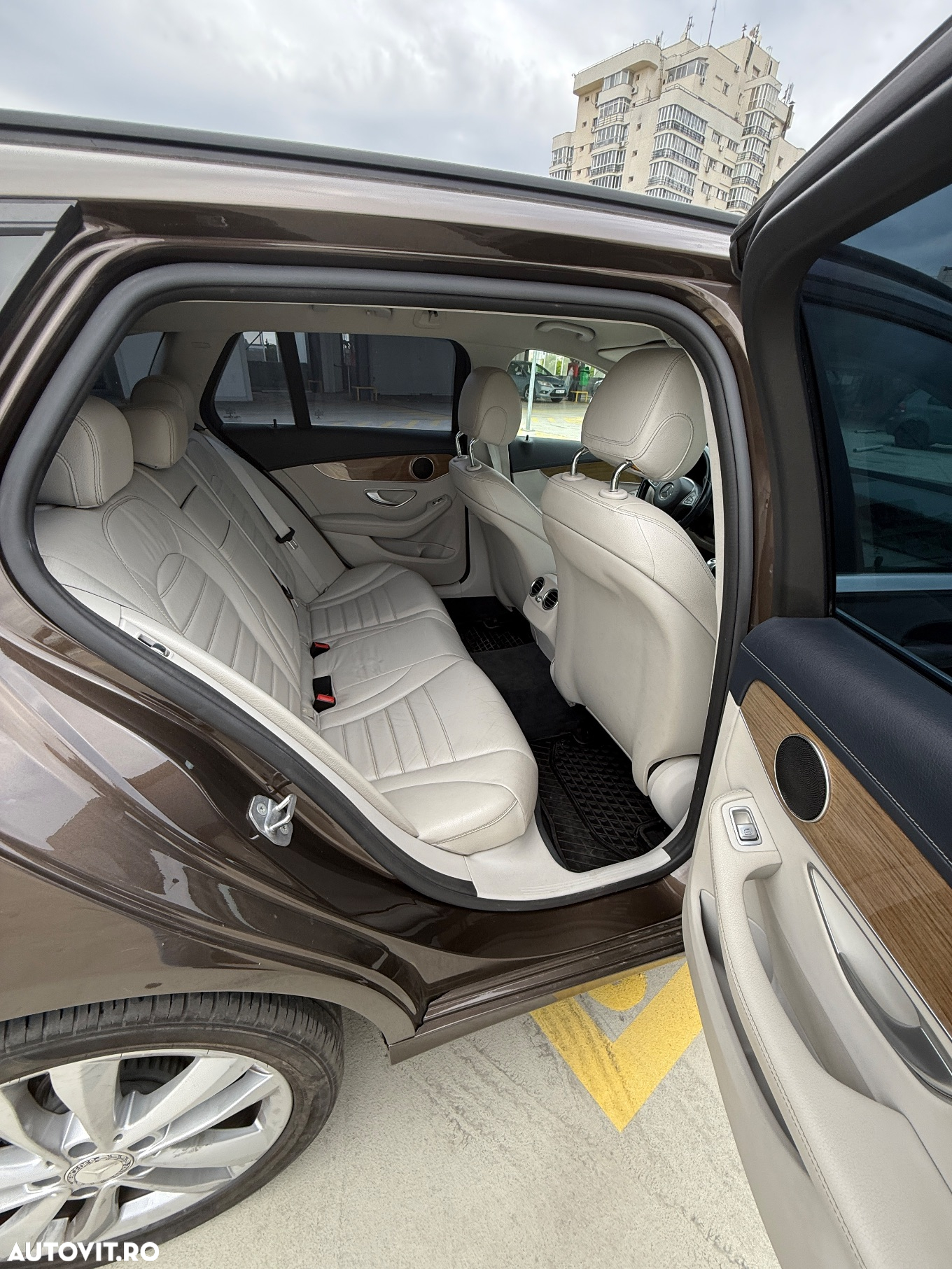 Mercedes-Benz C 220 d - 11