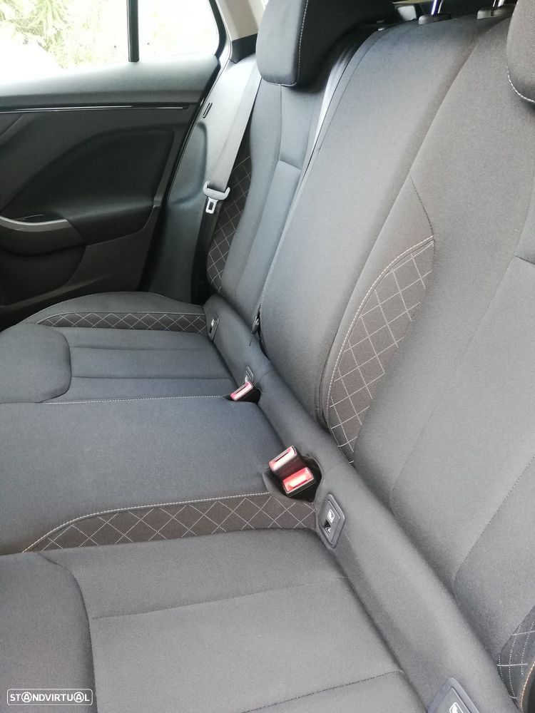 Skoda Kamiq 1.0 TSI DSG - 5