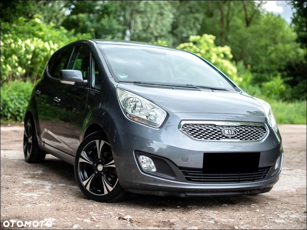 Kia Venga - 9