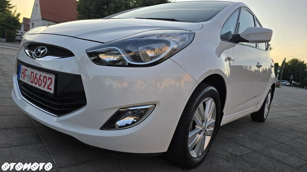 Hyundai ix20 - 37
