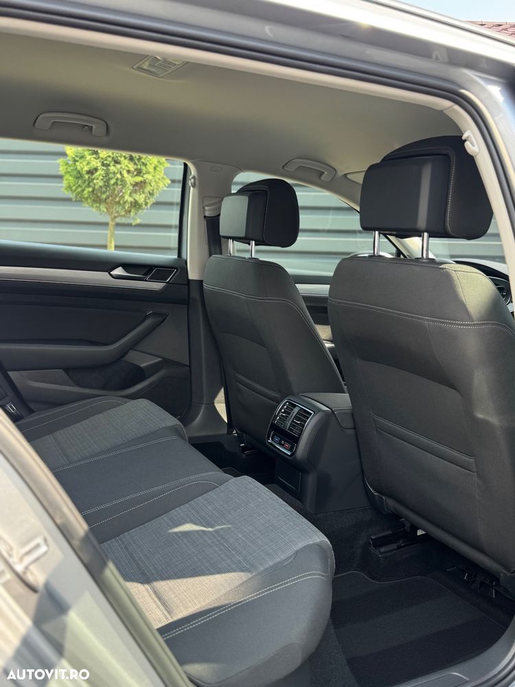 Volkswagen Passat 1.5 TSI OPF Business - 9