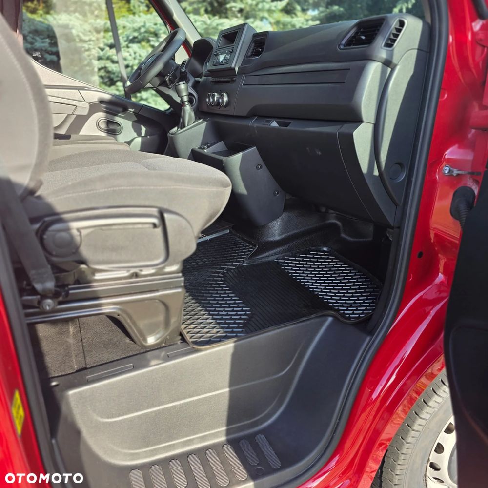 Renault Master - 11