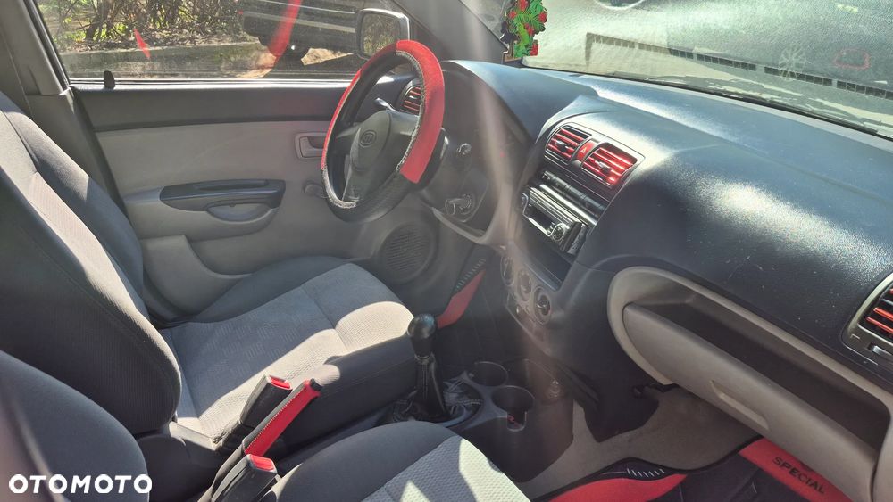 Kia Picanto 1.0 Optimum - 8