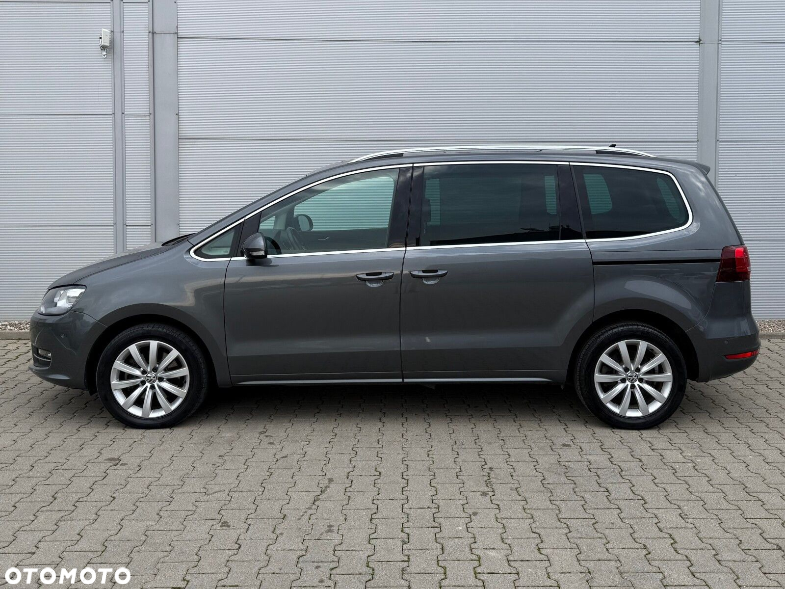Volkswagen Sharan 2.0 TDI BMT Highline DSG - 5