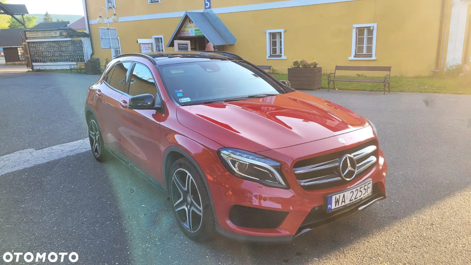 Mercedes-Benz GLA 250 4-Matic - 4