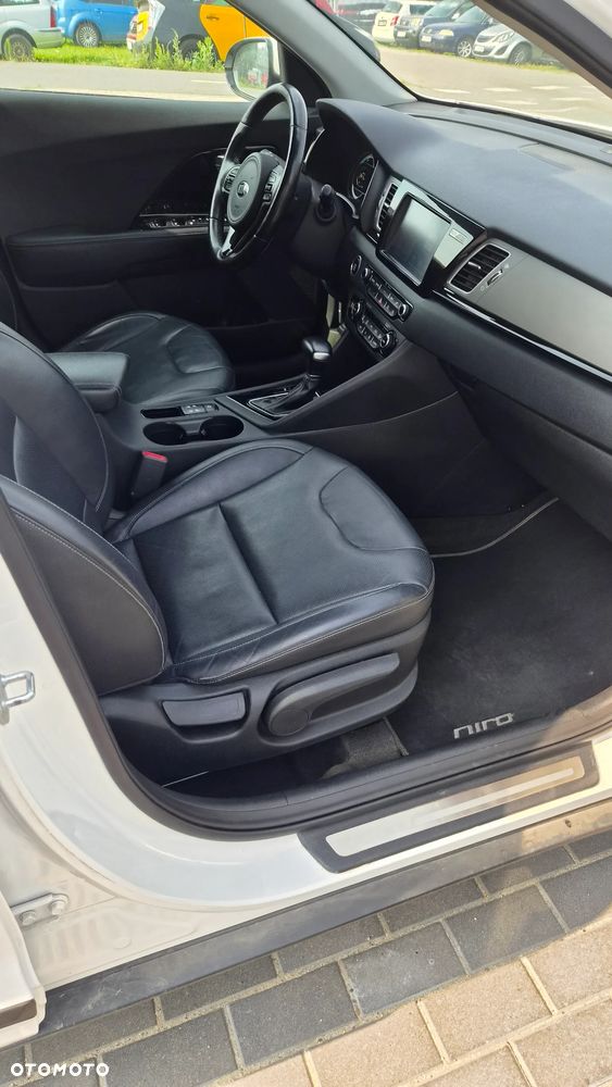 Kia Niro 1.6 GDI Hybrid XL - 17