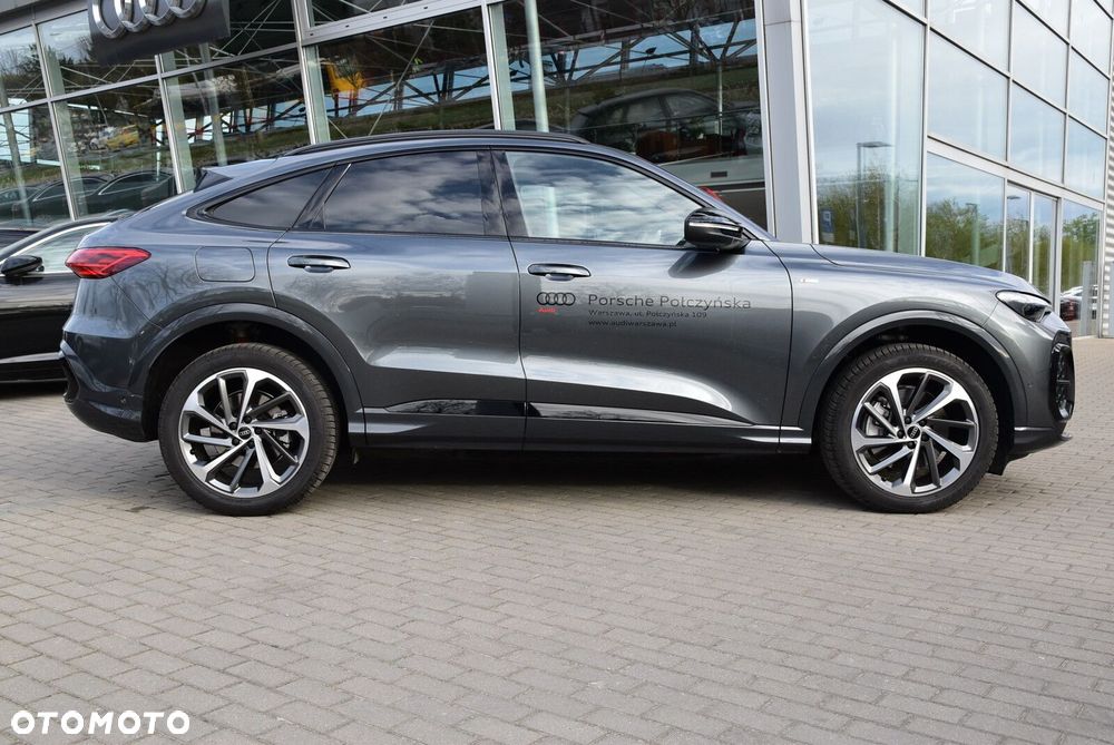 Audi Q5 Sportback - 4