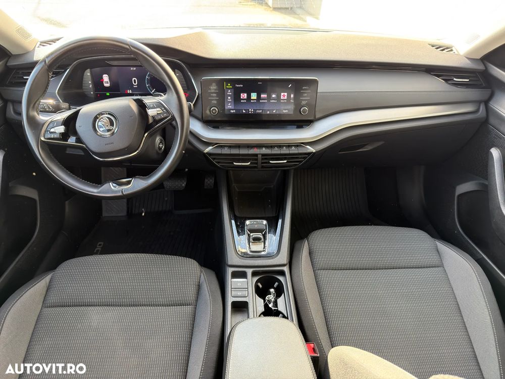 Skoda Octavia 2.0 TDI DSG Ambition - 22