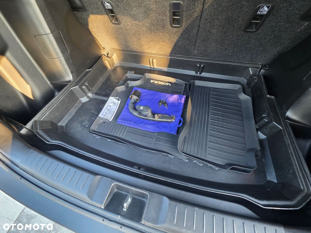 Suzuki Vitara 1.4 Boosterjet Premium 2WD - 33