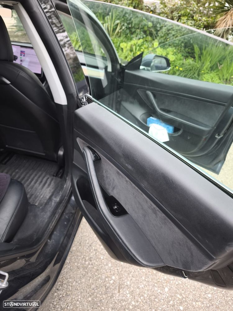 Tesla Model 3 Tração Traseira - 4