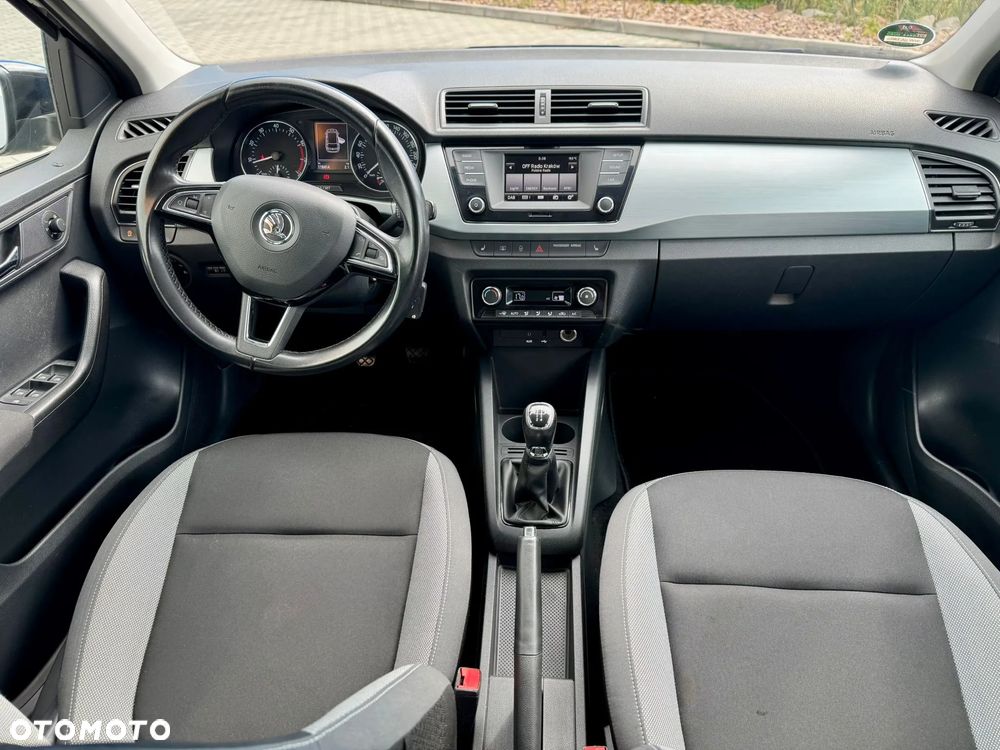 Skoda Fabia - 8