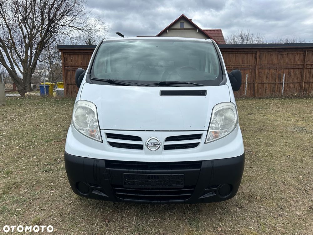 Nissan Primaster - 7