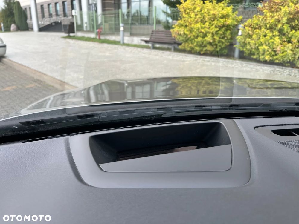 Volvo V60 D3 Momentum Pro - 19