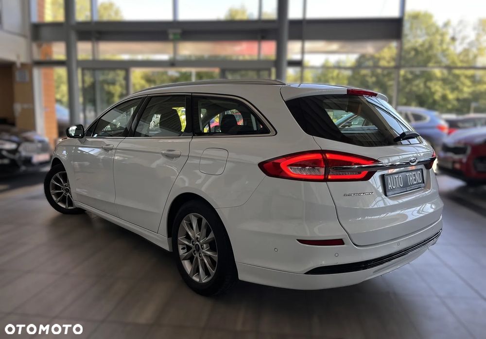 Ford Mondeo 1.5 EcoBoost Titanium - 4